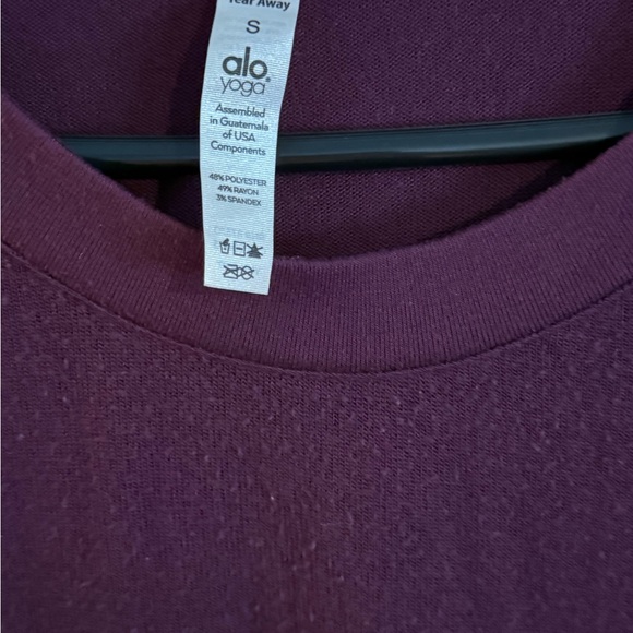 ALO Yoga Women's Rich Purple Crew Neck Sweater GUC - Picture 1 of 5